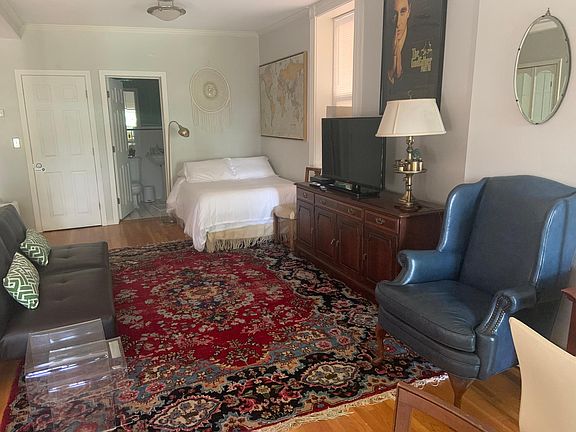 4th image of 60 Thomas Park #1