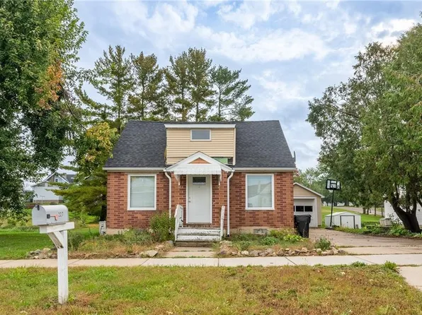 227 Washington Street, Stanley, WI 54768
