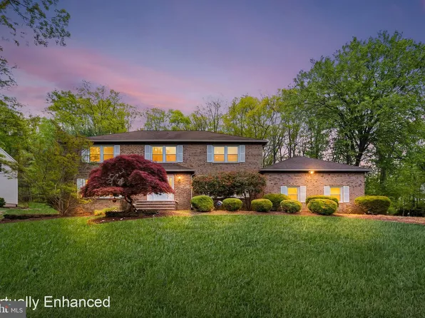 12 Woodgate Dr, Monmouth Junction, NJ 08852