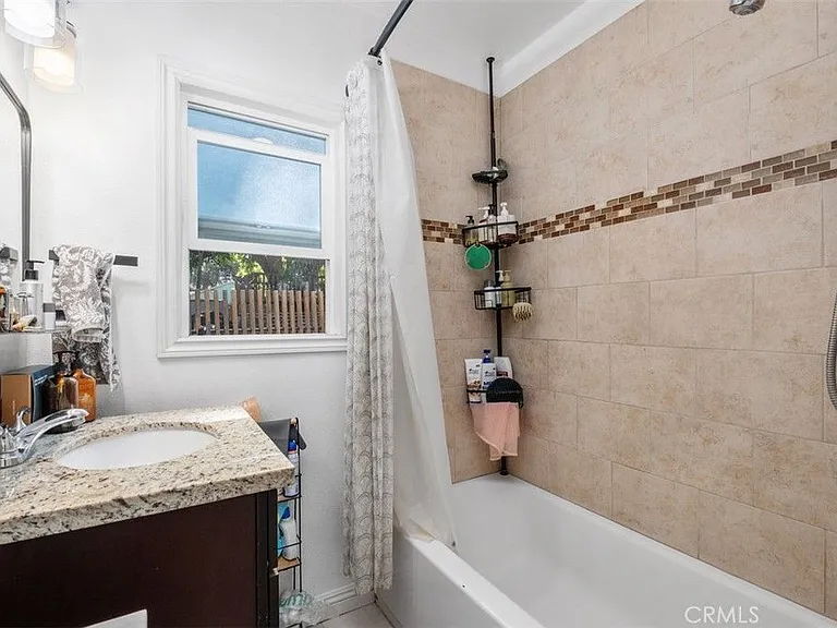 1341 S Towner St — Photo 12