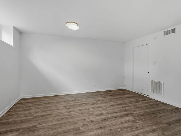 714 Davidson Rd — Photo 29