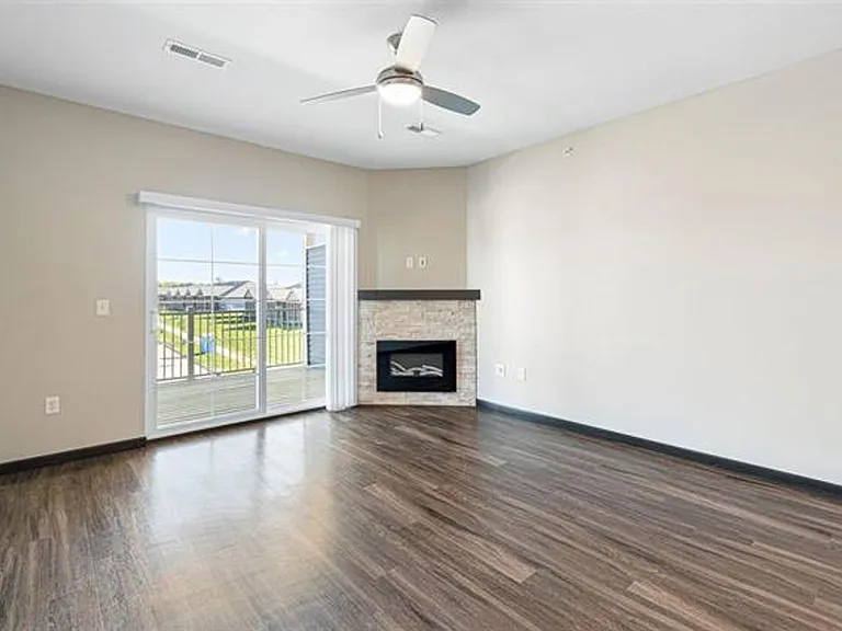 2875 Spring Rose Cir — Photo 10