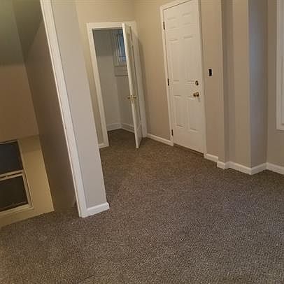 2nd image of 2026 Gladstone St #1