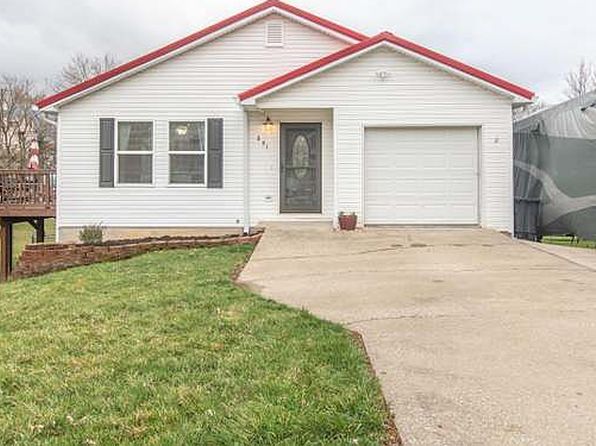 251 Hollyberry Rd