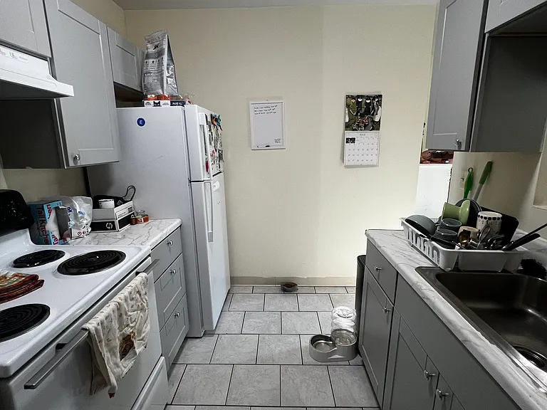 247 Pearl St #103 — Photo 9