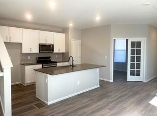 5948 N Lisbon St, Aurora, CO 80019