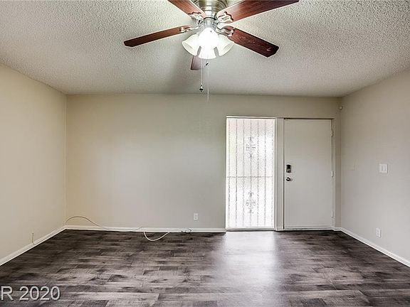 2nd image of 4011 Placita Ave