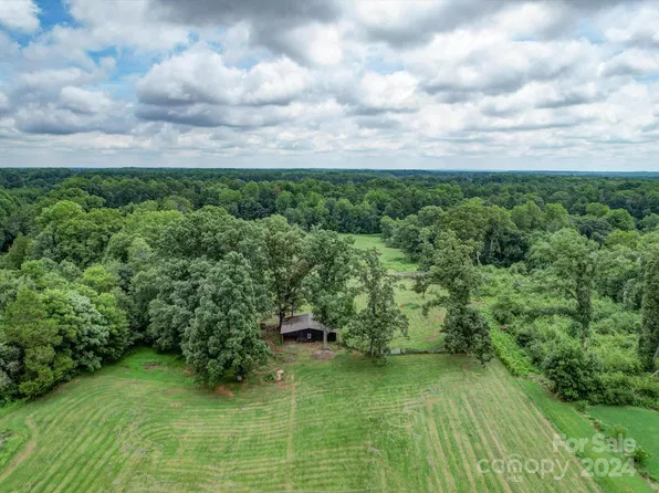 3280 W Innes St, Salisbury, NC 28144