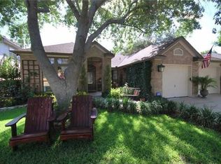 1013 Hawk Ct, Round Rock, TX 78681