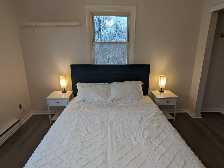45 3/4 Pierrepont Ave #6 — Photo 4