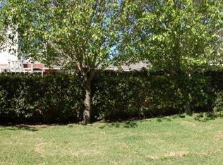 3146 Edgewood Dr, Pearland, TX 77584