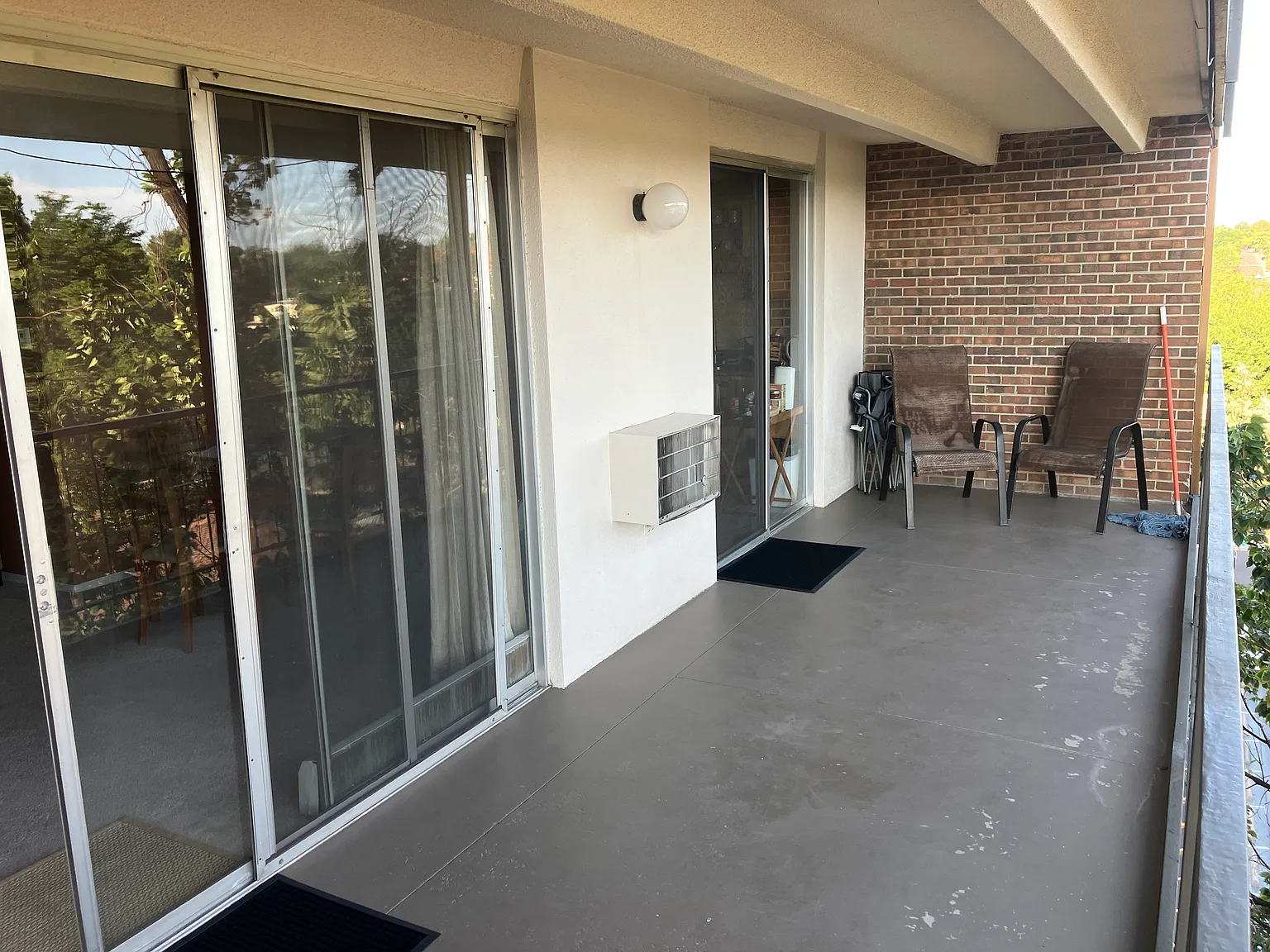 2 bed, 1.5 bath, 940 sqft, $2,000 — Photo 4