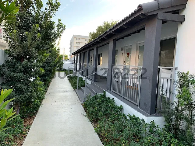 1650 SW 3rd St #3 — Photo 1