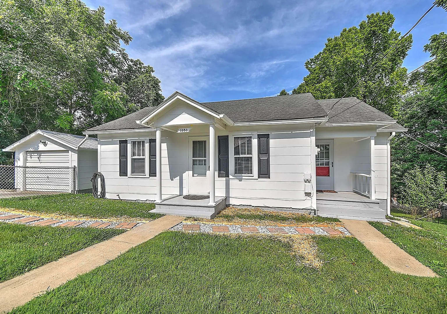 2 Bedrooms / 1 Bath Home - Kingsport TN — Photo 1