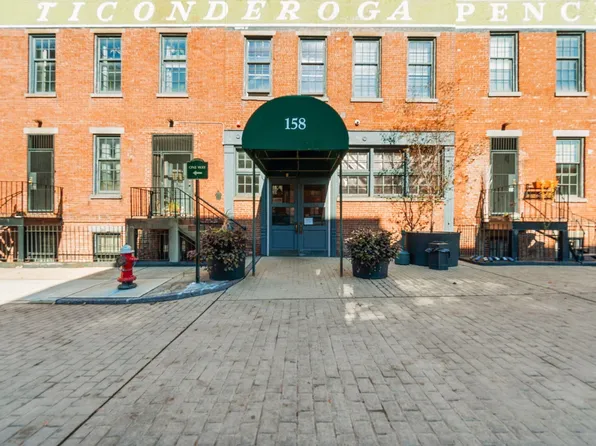 158 Wayne Street image 41 of 46