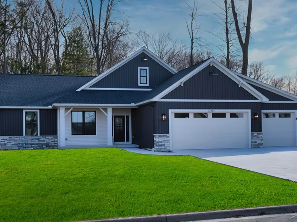 12423 Northway Parkway Rd, Freeland, MI 48623