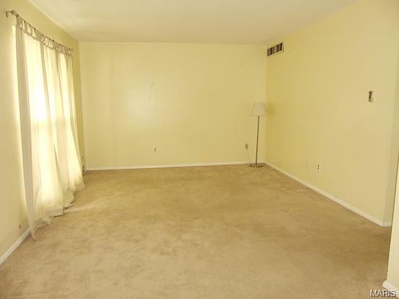 5th image of 1724 Mayenne Ct