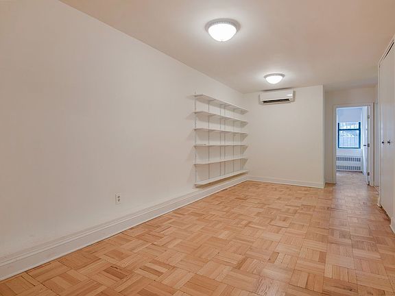 2nd image of 250 W 15th St APT G