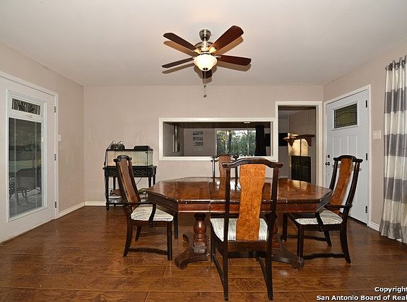 4th image of 8330 Windlake St