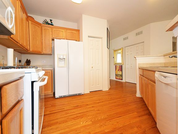 5th image of 1713 Augusta Ln