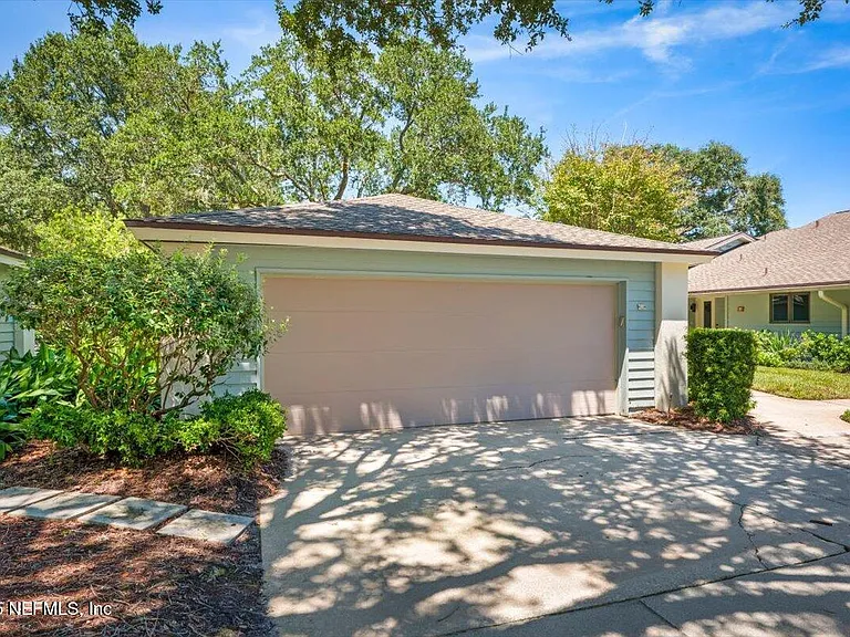 10 Little Bay Harbor Dr — Photo 2