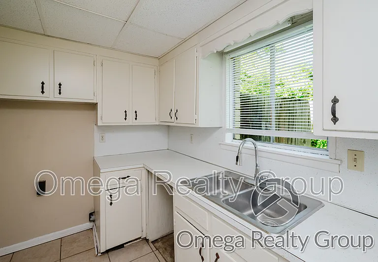 208 Rolling Mill St #7 — Photo 13