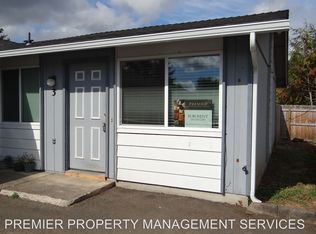 25 S S St APT 3, Cottage Grove, OR 97424