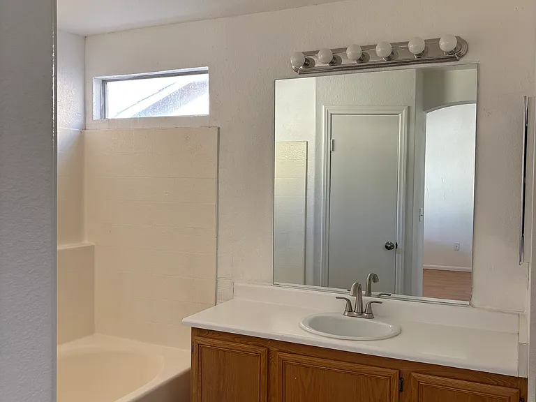 1110 Sport Of Kings Ave #1250 — Photo 9