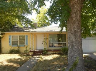 2420 Bonnie Dr, Redding, CA 96001