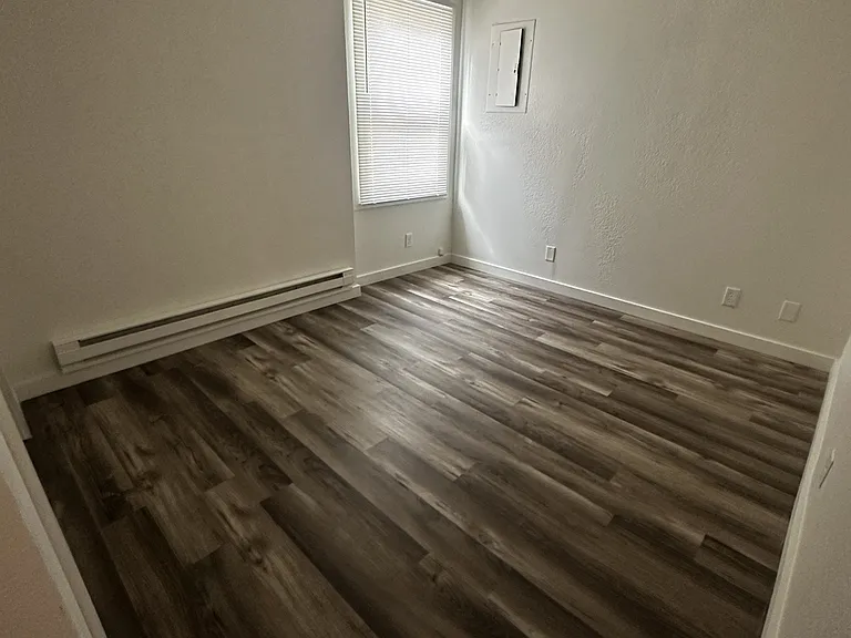 1571 Bluff St #4 — Photo 5