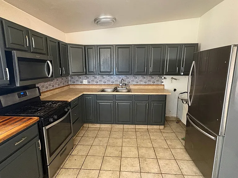 13207 Franceska Rd — Photo 11