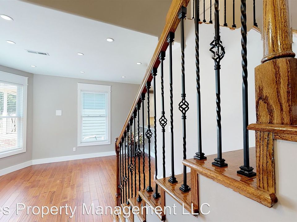 1st image of 1603 Forest Ave APT 1