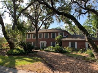 411 Montrose Ave, Temple Terrace, FL 33617