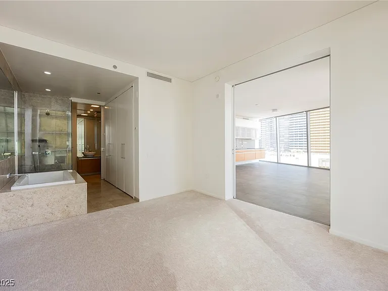 3726 Las Vegas Blvd S #1012 — Photo 10