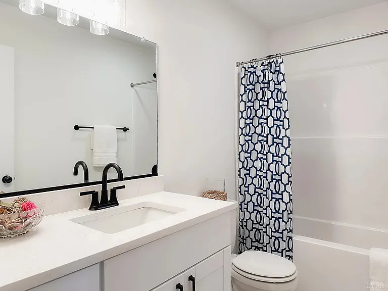 110 Aaron Pl #1-703 — Photo 27