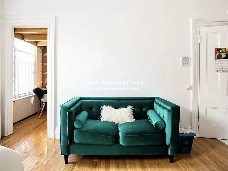 109 Dartmouth St #19 — Photo 8