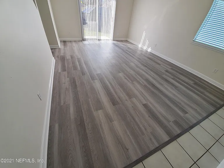 1024 Snug Harbour Ct — Photo 24