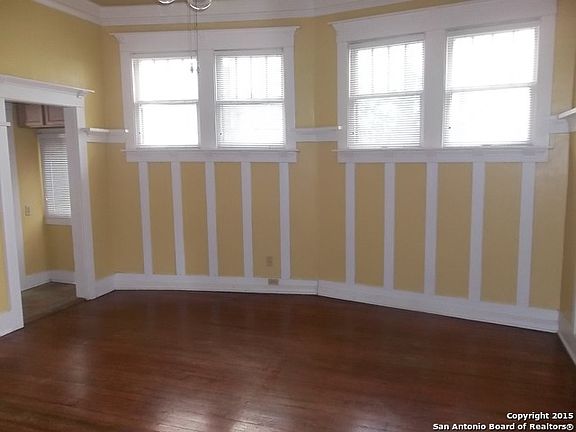 5th image of 2507 McCullough Ave