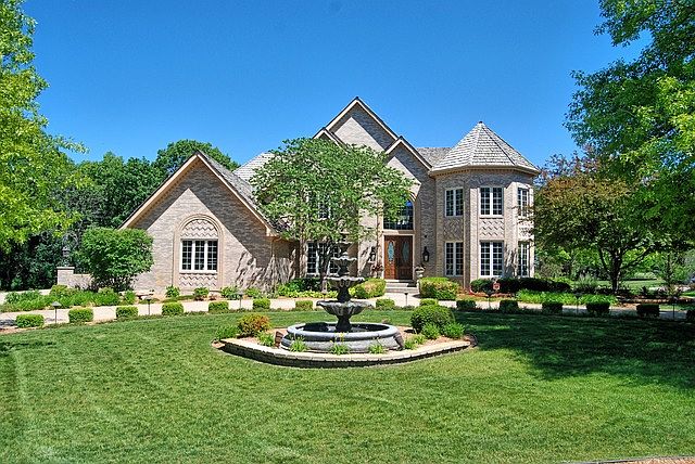 1st image of 49 Stone Creek Dr