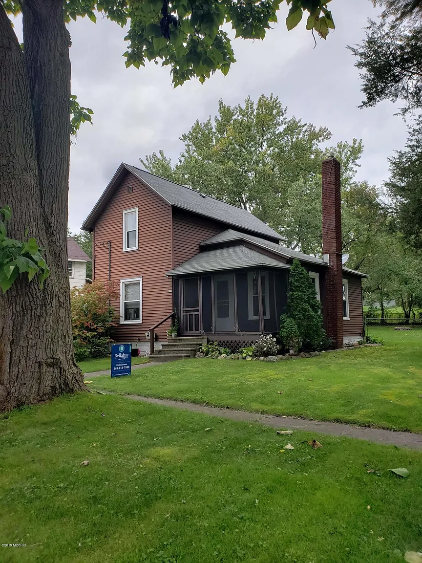 415 E Colfax St photo 1