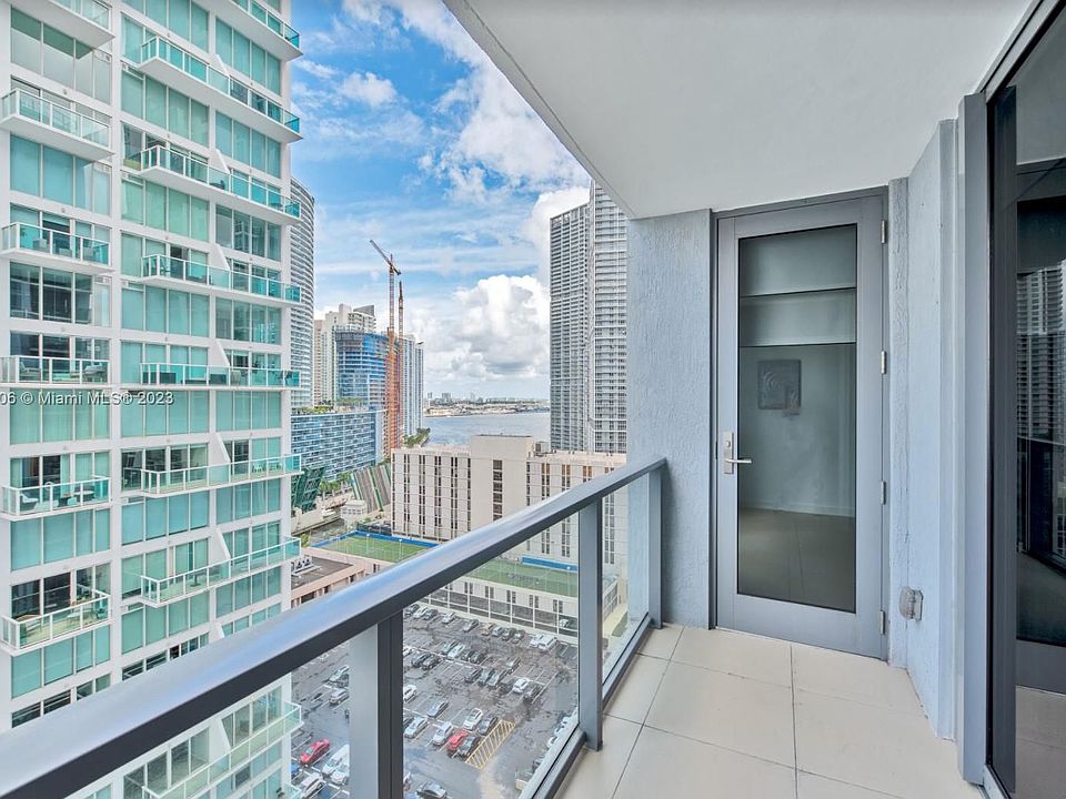 31 SE 6th St APT 2204, Miami, FL 33131 | Zillow