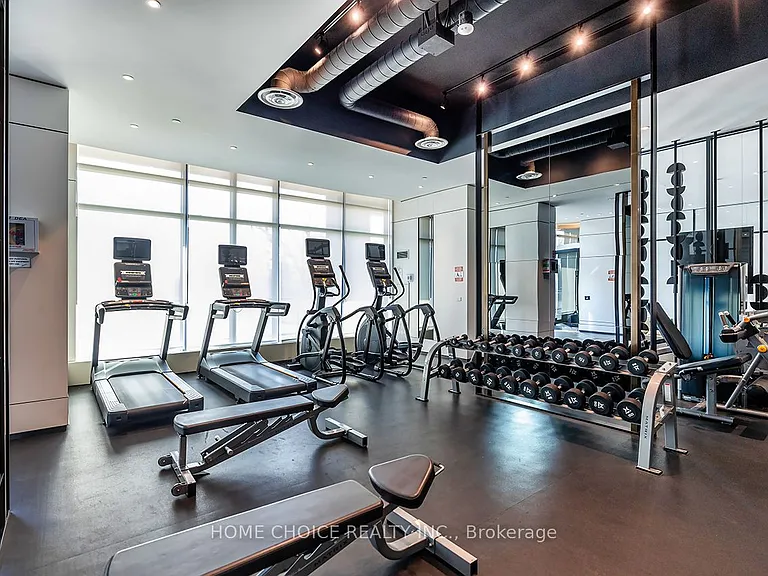 1480 Bayly St #518 — Photo 32