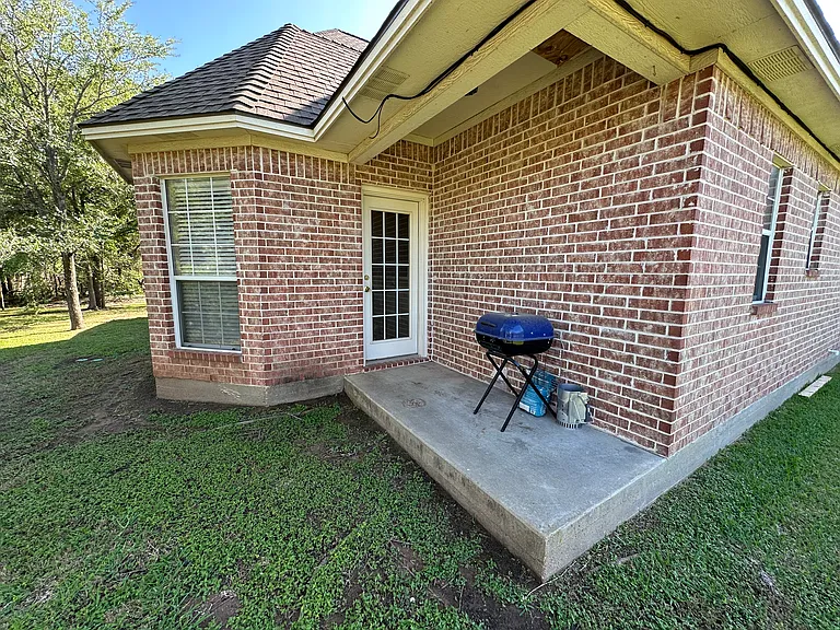 3920 Park Hurst Dr — Photo 22