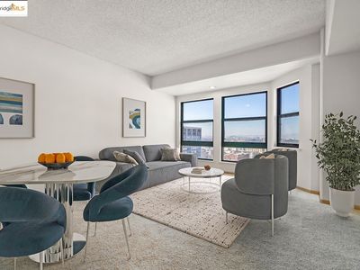 988 Franklin St APT 1207, Oakland, CA, 94607