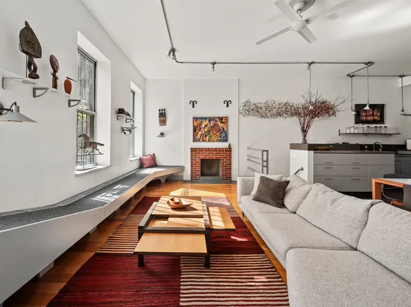 456 West 49th Street image 1 of 38