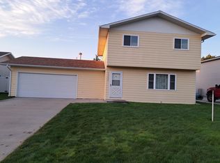 1308 Hackberry Rd, North Platte, NE 69101