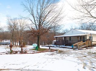 484 Fairview Church Rd, Hawk Point, MO 63349