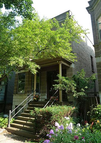 1st image of 2041 W Waveland Ave