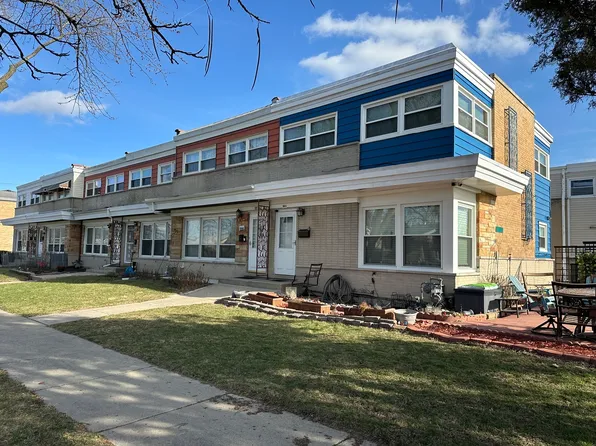 8945 N Washington St APT D, Niles, IL 60714