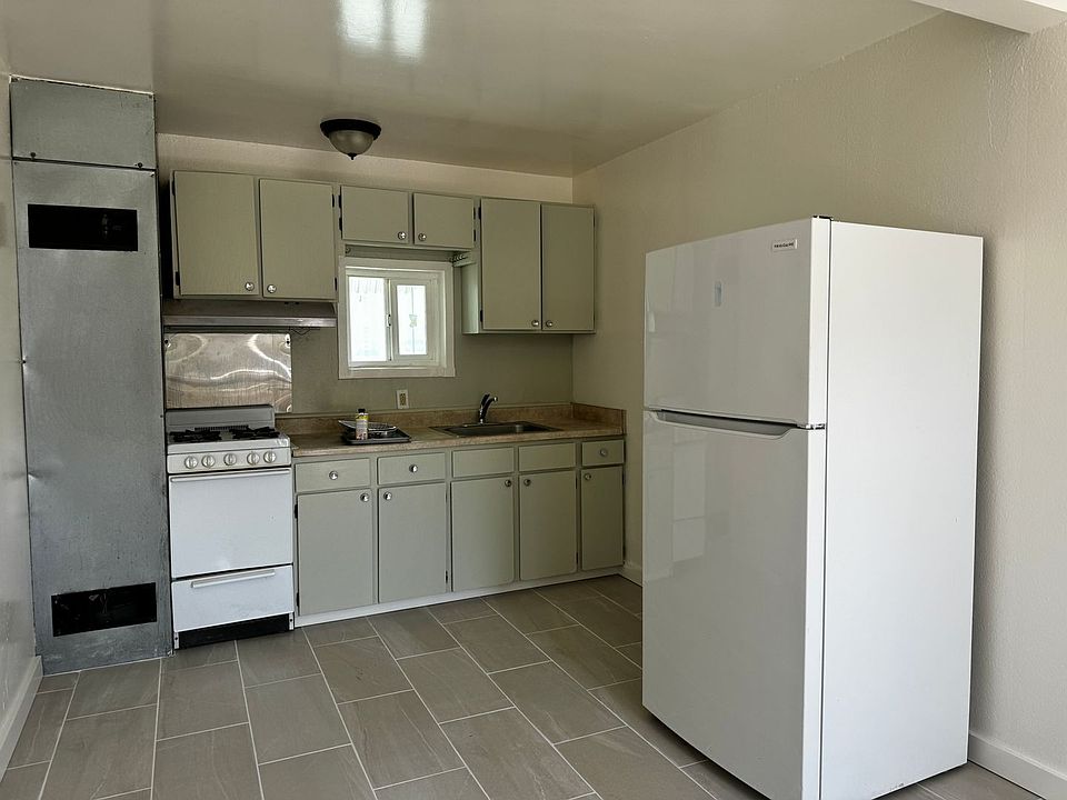 1st image of 2711 Soquel Ave #F